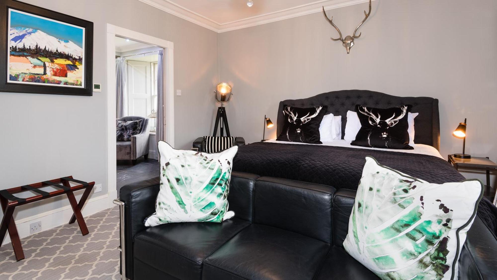 The Old Manse Of Blair, Boutique Hotel & Michelin Restaurant Blair Atholl Exterior photo