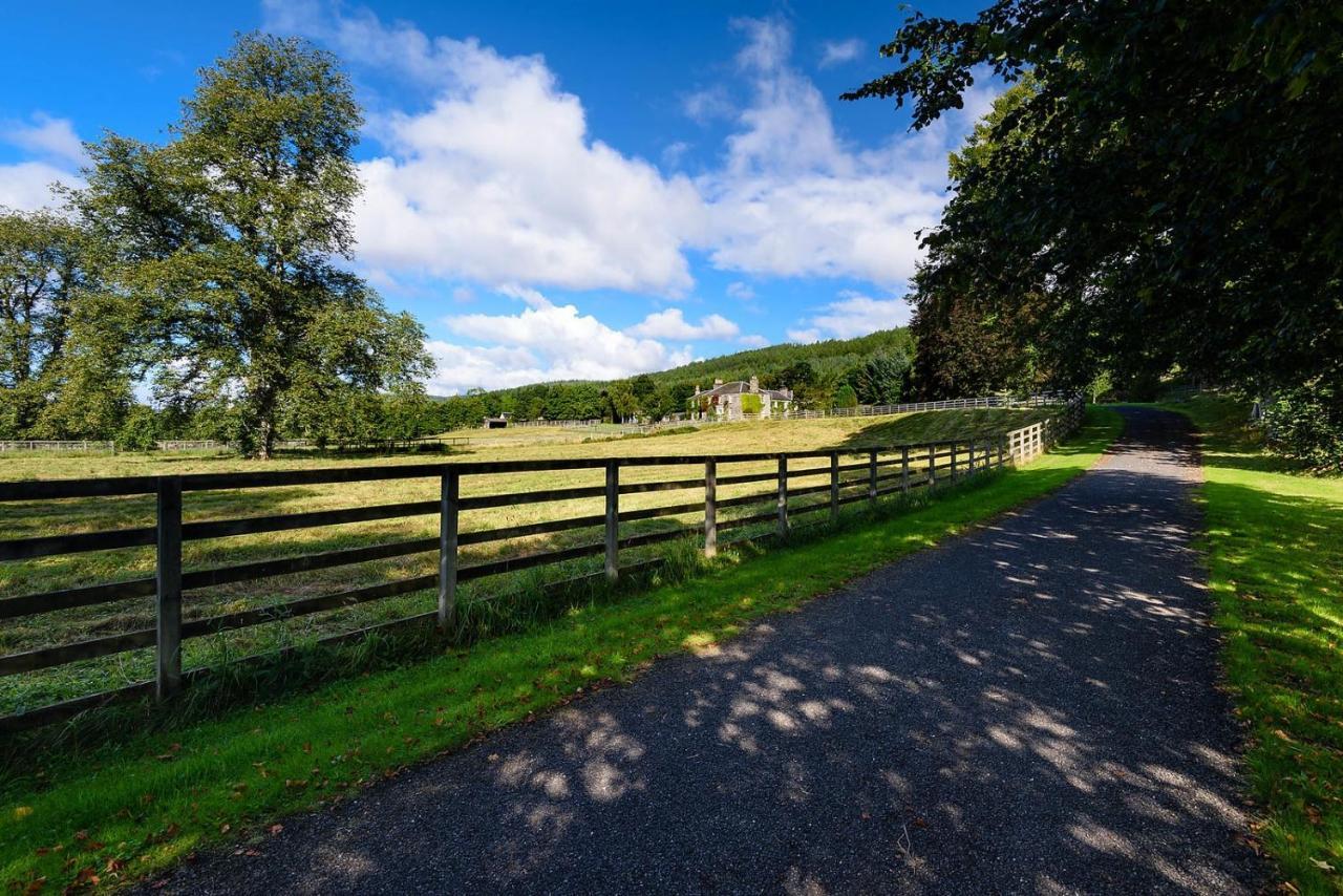 The Old Manse Of Blair, Boutique Hotel & Michelin Restaurant Blair Atholl Exterior photo